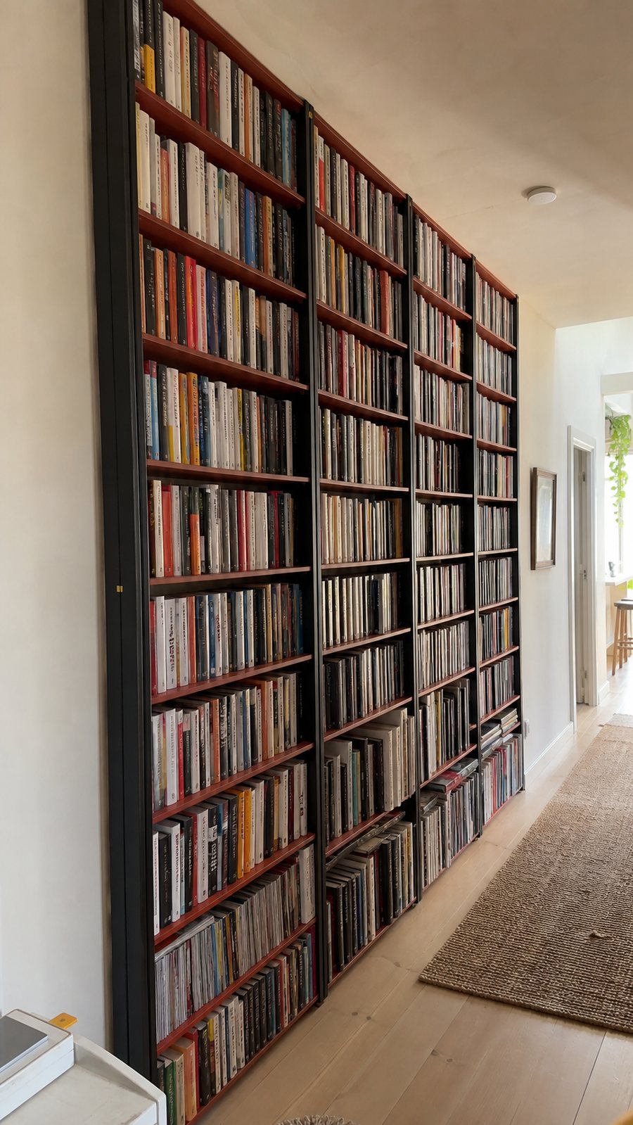 La Bibliothèque · Terre cuite · 208 cm